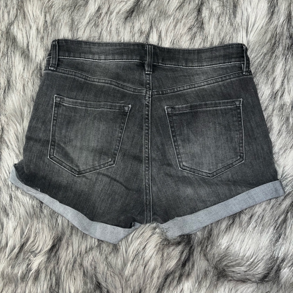 H&M shorts